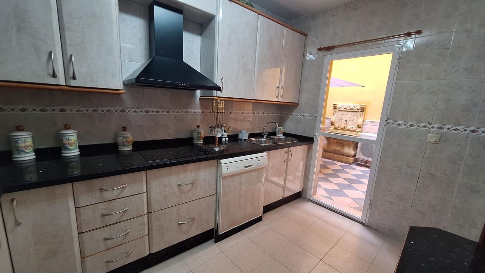 2 sypialnia Dom na sprzedaż w Almodovar del Rio z garażem - 132 000 € (Ref: 9519021)