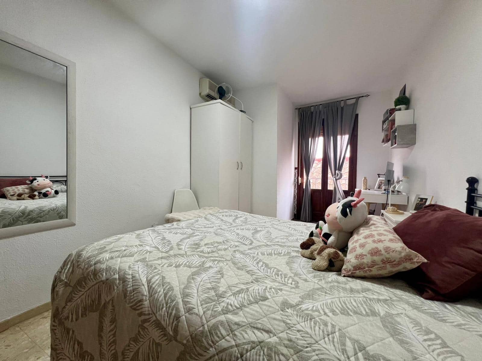 4 camera da letto Appartamento in vendita in Cordova citta - 160.000 € (Rif: 9521357)