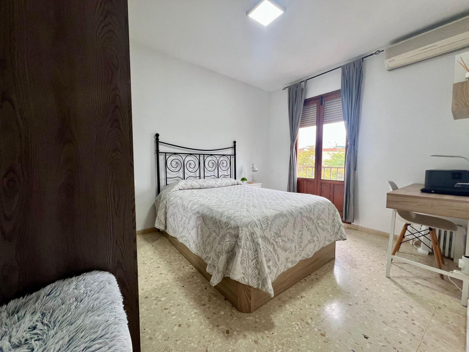 4 camera da letto Appartamento in vendita in Cordova citta - 160.000 € (Rif: 9521357)