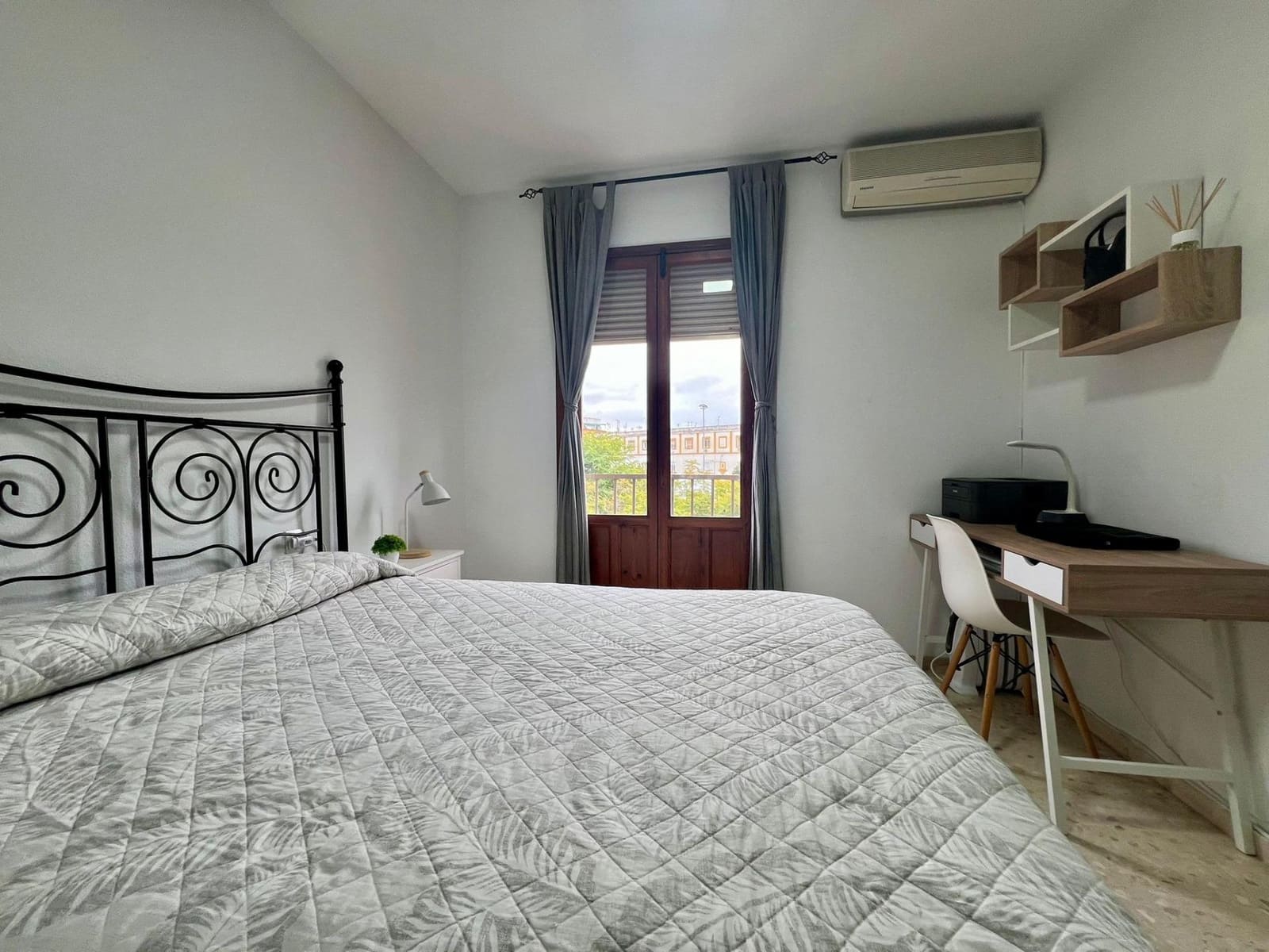 4 camera da letto Appartamento in vendita in Cordova citta - 160.000 € (Rif: 9521357)