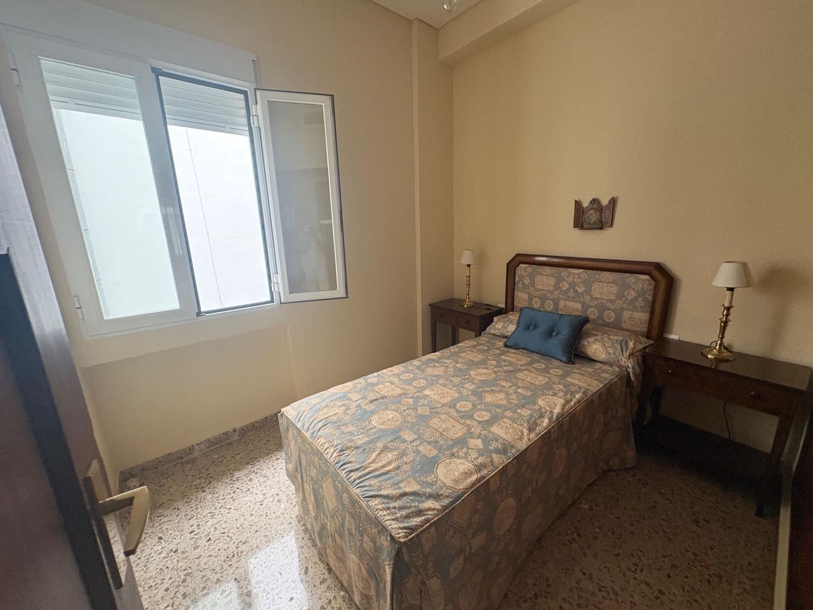 2 makuuhuone Asunto myytävänä paikassa Cordoba kaupunki - 175 000 € (Ref: 9521358)