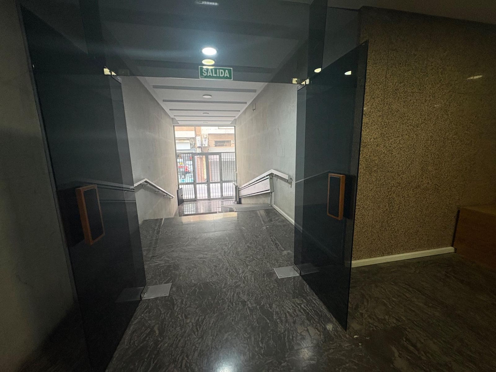 2 makuuhuone Asunto myytävänä paikassa Cordoba kaupunki - 175 000 € (Ref: 9521358)