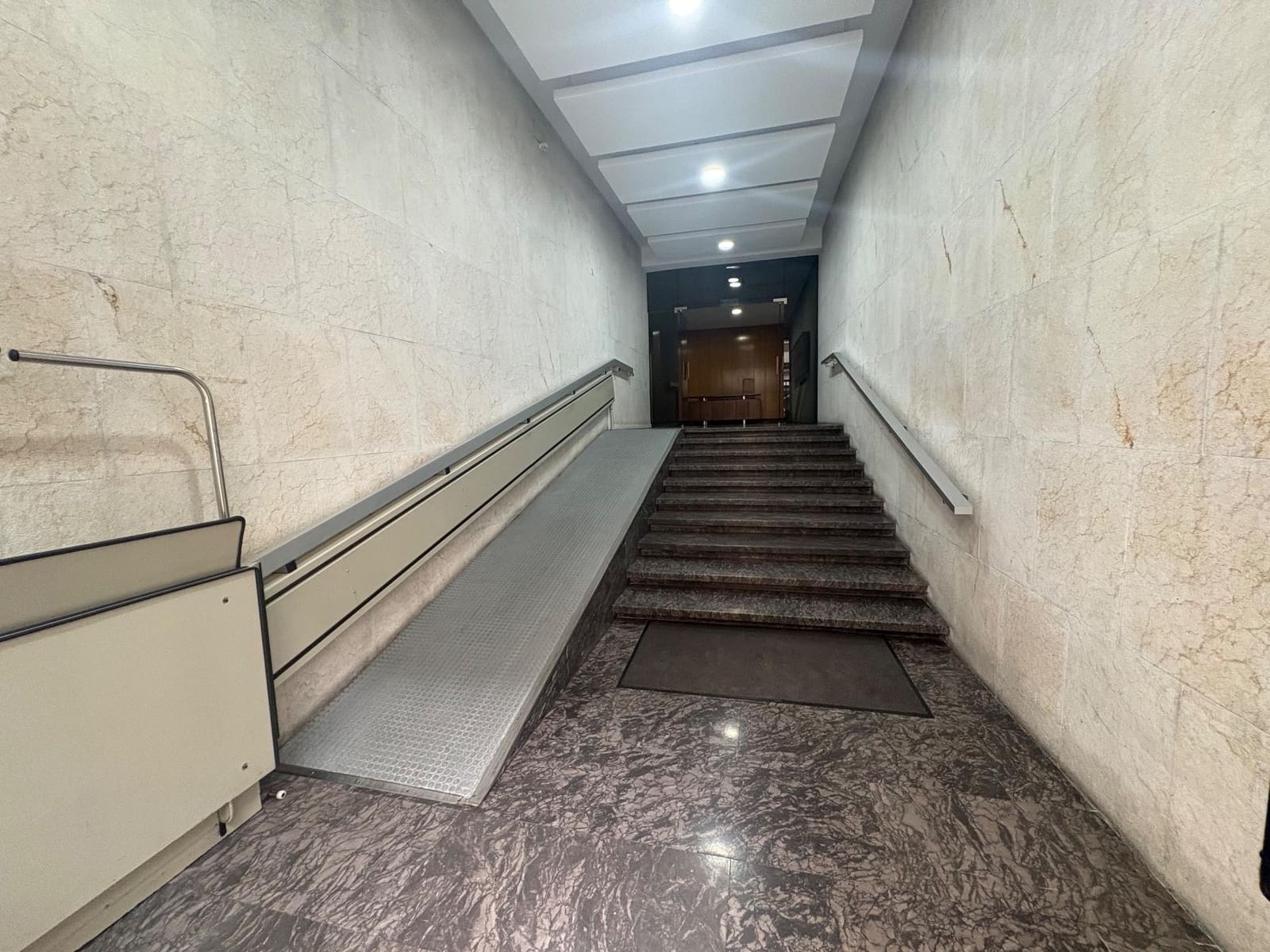 2 makuuhuone Asunto myytävänä paikassa Cordoba kaupunki - 175 000 € (Ref: 9521358)