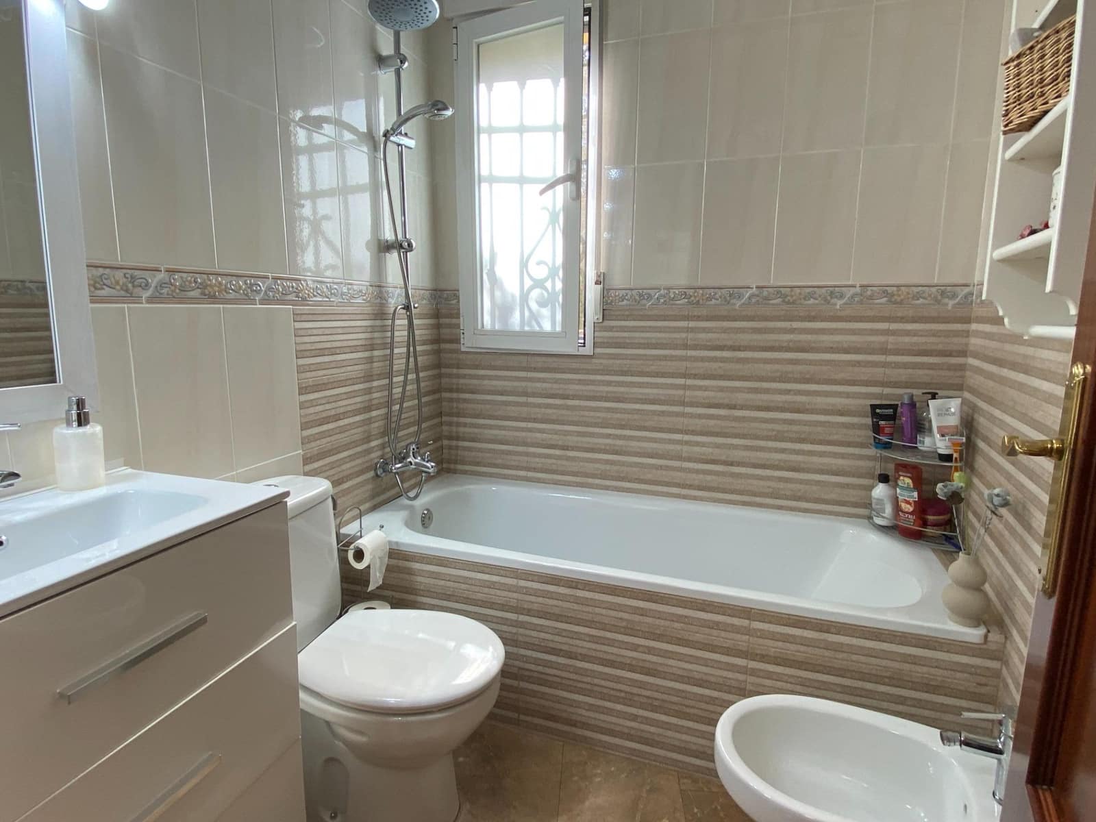 Chalet de 5 habitaciones en Córdoba ciudad en venta con piscina garaje - 690.000 € (Ref: 9521359)