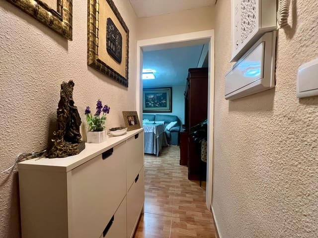 2 soveværelse Lejlighed til salg i Córdoba by - € 59.900 (Ref: 9524397)