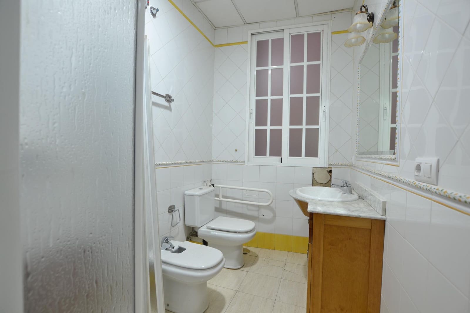 4 bedroom Flat for sale in Cordoba city - € 339,900 (Ref: 9527781)