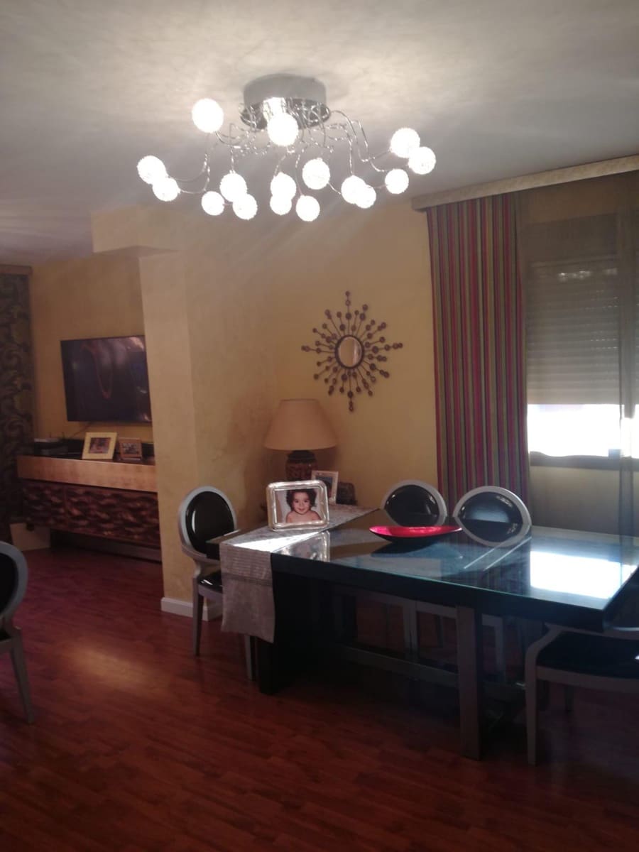 3 sypialnia Penthouse na sprzedaż w Miasto Kordoba z basenem garażem - 400 000 € (Ref: 9536805)