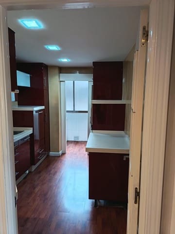 3 soverom Penthouse til salgs i Córdoba by med svømmebasseng garasje - € 400 000 (Ref: 9536805)