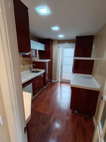 3 soverom Penthouse til salgs i Córdoba by med svømmebasseng garasje - € 400 000 (Ref: 9536805)