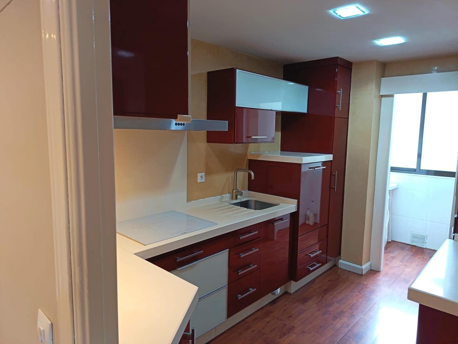 3 bedroom Penthouse for sale in Cordoba city with pool garage - € 400,000 (Ref: 9536805)