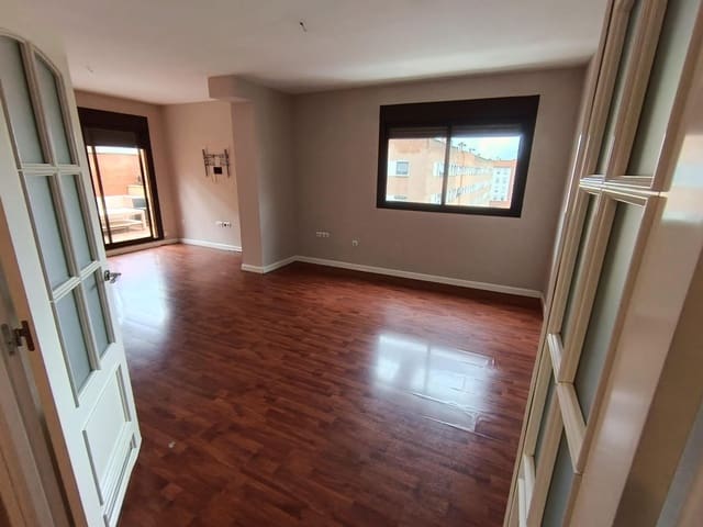 3 soverom Penthouse til salgs i Córdoba by med svømmebasseng garasje - € 400 000 (Ref: 9536805)