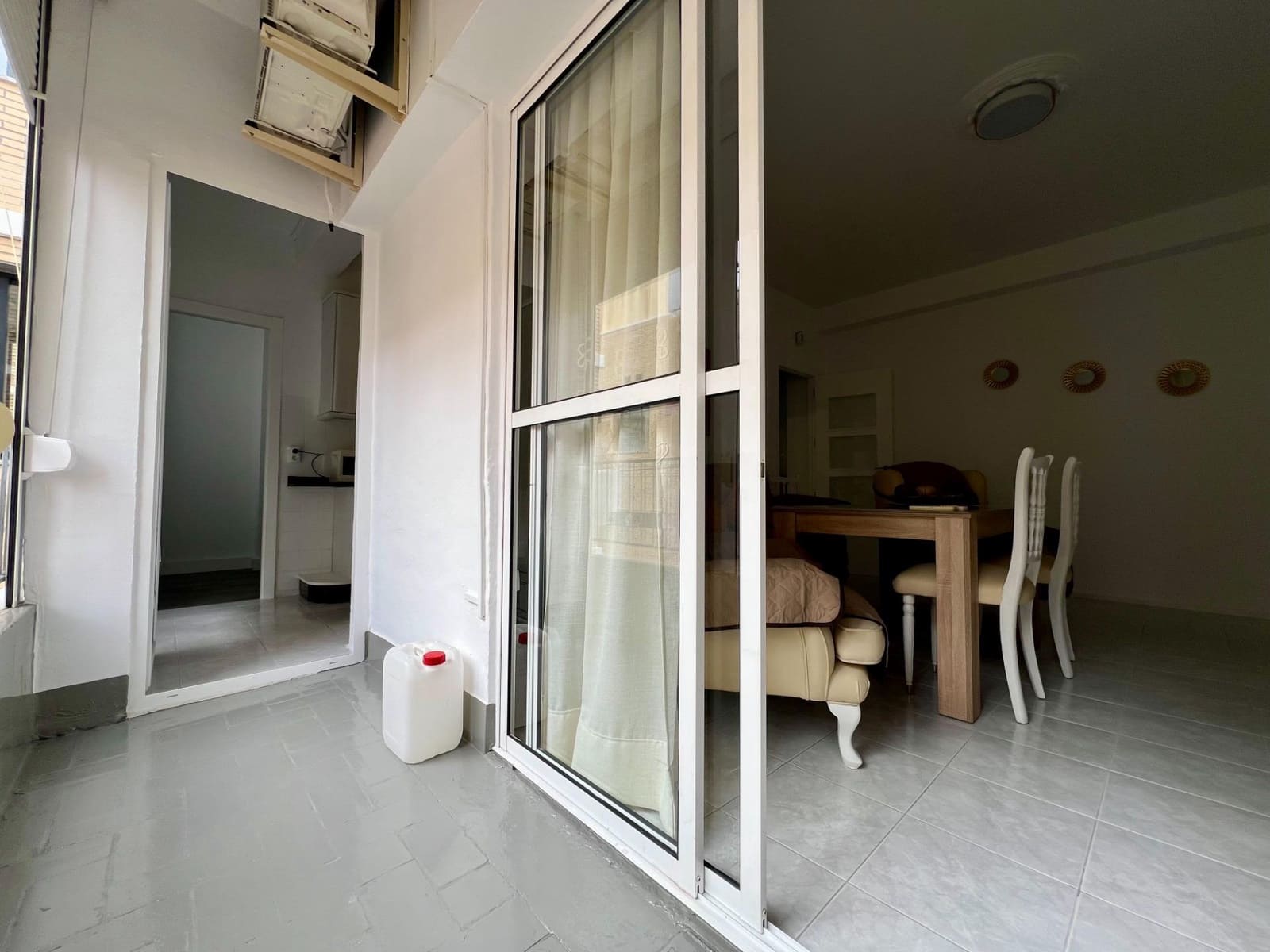 3 slaapkamer Flat te huur in Cordoba stad - € 700 (Ref: 9543742)