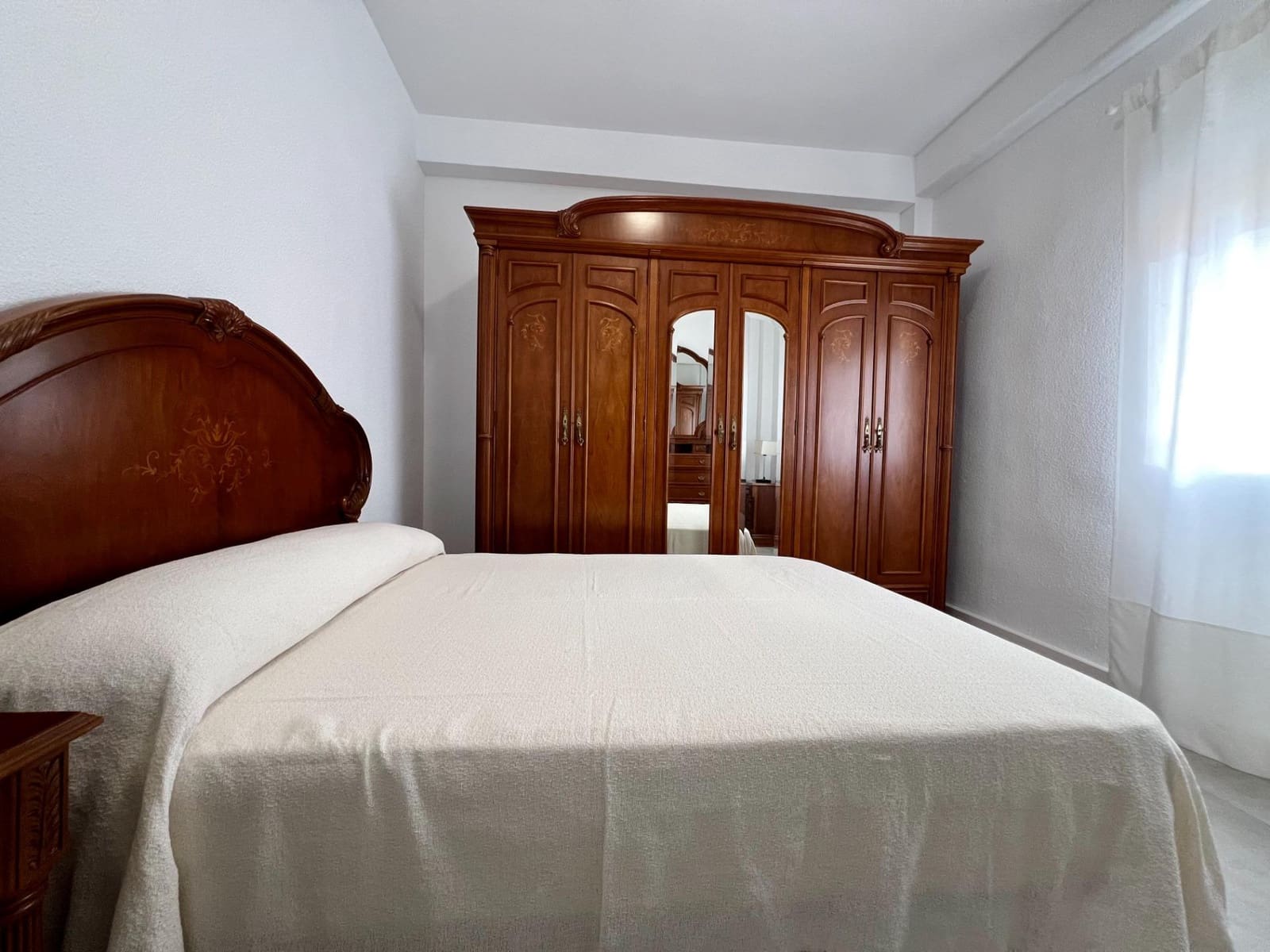 3 slaapkamer Flat te huur in Cordoba stad - € 700 (Ref: 9543742)
