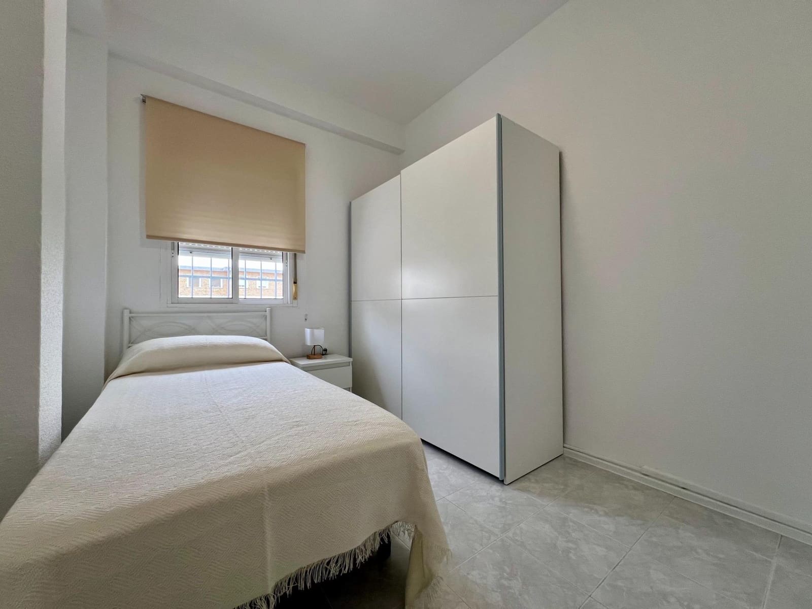 3 slaapkamer Flat te huur in Cordoba stad - € 700 (Ref: 9543742)