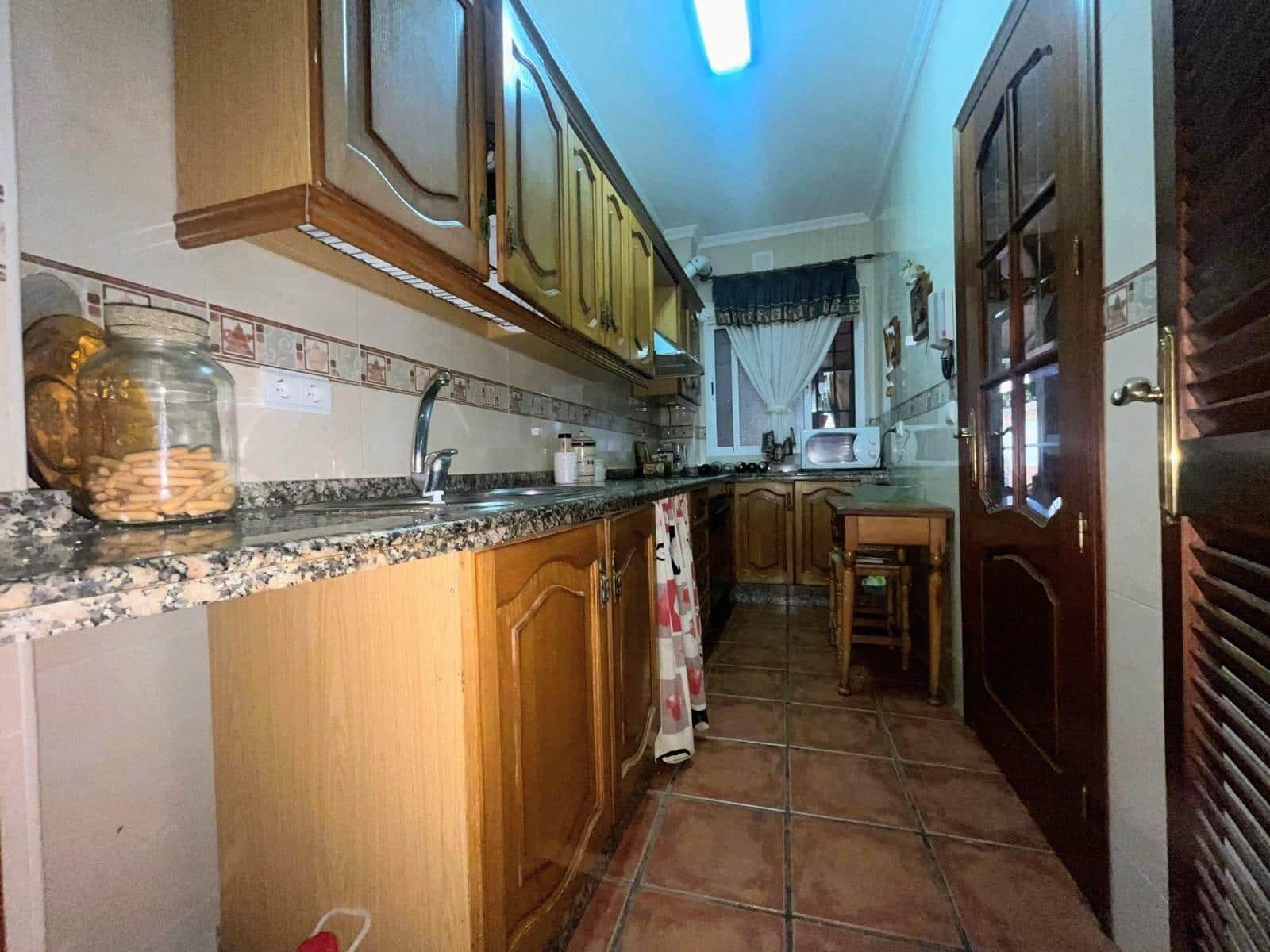 5 sypialnia Dom szeregowy na sprzedaż w Miasto Kordoba - 300 000 € (Ref: 9543743)