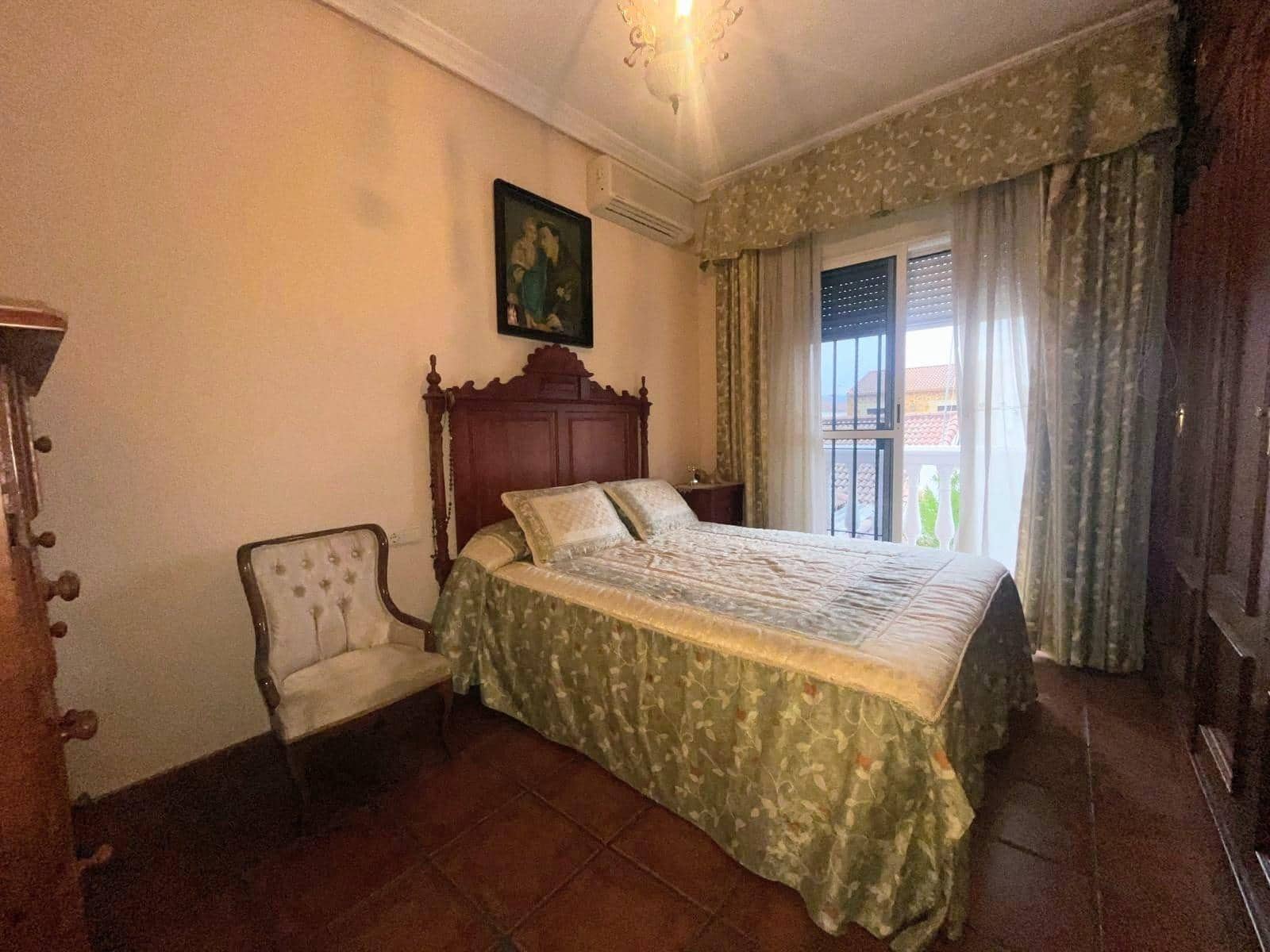 5 sypialnia Dom szeregowy na sprzedaż w Miasto Kordoba - 300 000 € (Ref: 9543743)