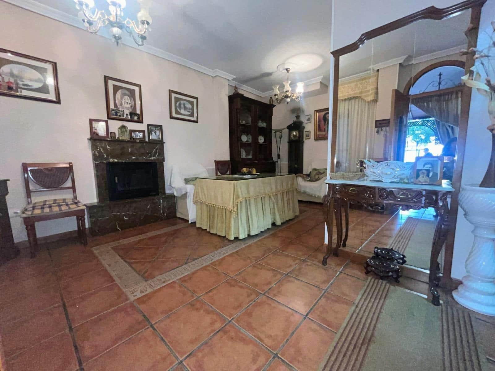 5 sypialnia Dom szeregowy na sprzedaż w Miasto Kordoba - 300 000 € (Ref: 9543743)