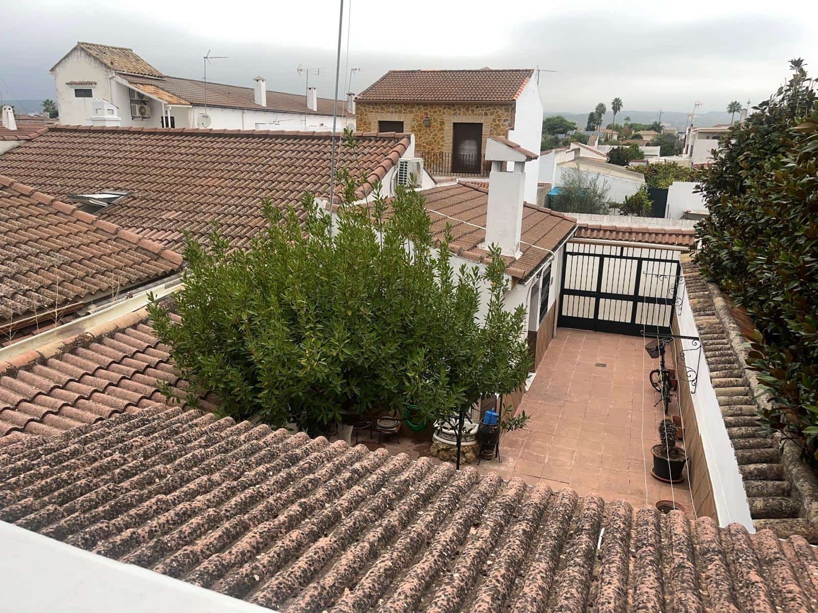 5 sypialnia Dom szeregowy na sprzedaż w Miasto Kordoba - 300 000 € (Ref: 9543743)