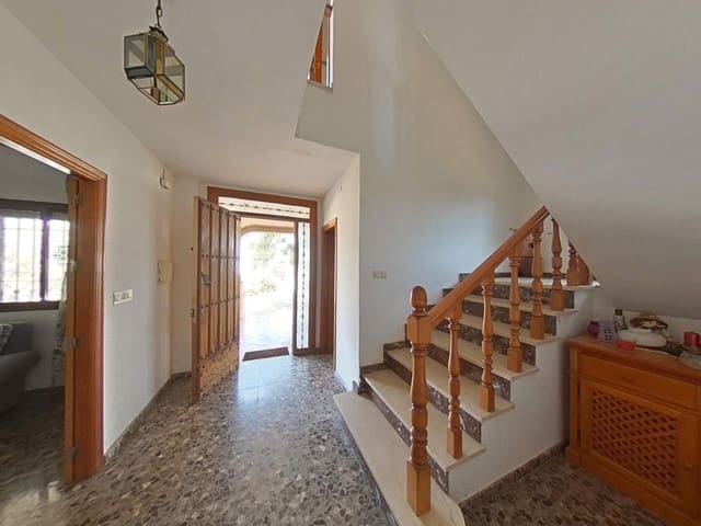 4 soveværelse Finca/Landehus til salg i Córdoba by - € 225.000 (Ref: 9543746)