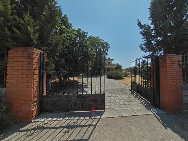 4 soveværelse Finca/Landehus til salg i Córdoba by - € 225.000 (Ref: 9543746)