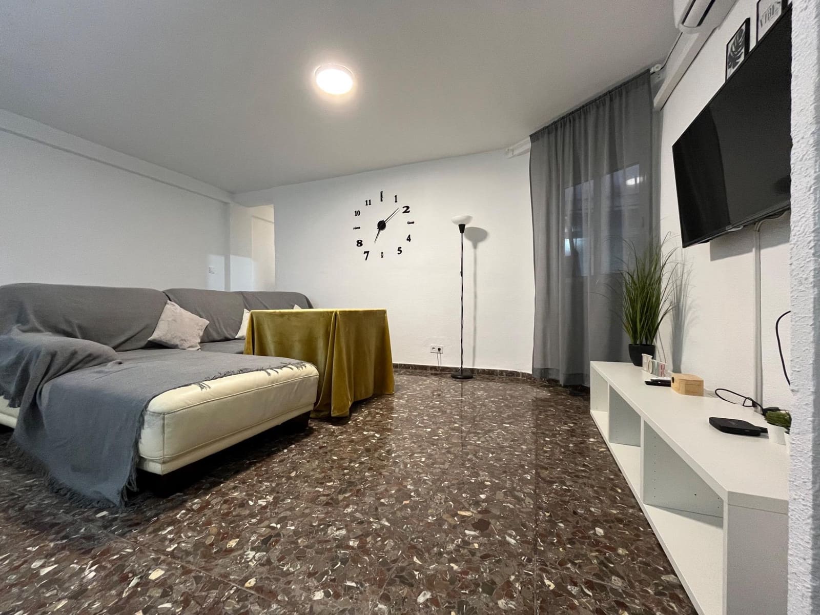 3 bedroom Apartment for sale in Cordoba city - € 143,000 (Ref: 9551643)