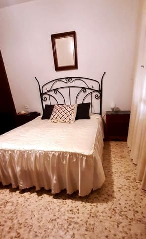 3 soveværelse Lejlighed til salg i Córdoba by - € 168.500 (Ref: 9555966)