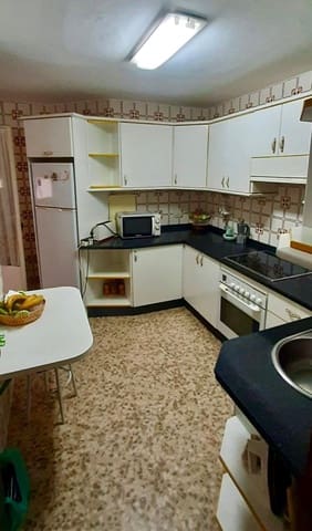 3 soveværelse Lejlighed til salg i Córdoba by - € 168.500 (Ref: 9555966)