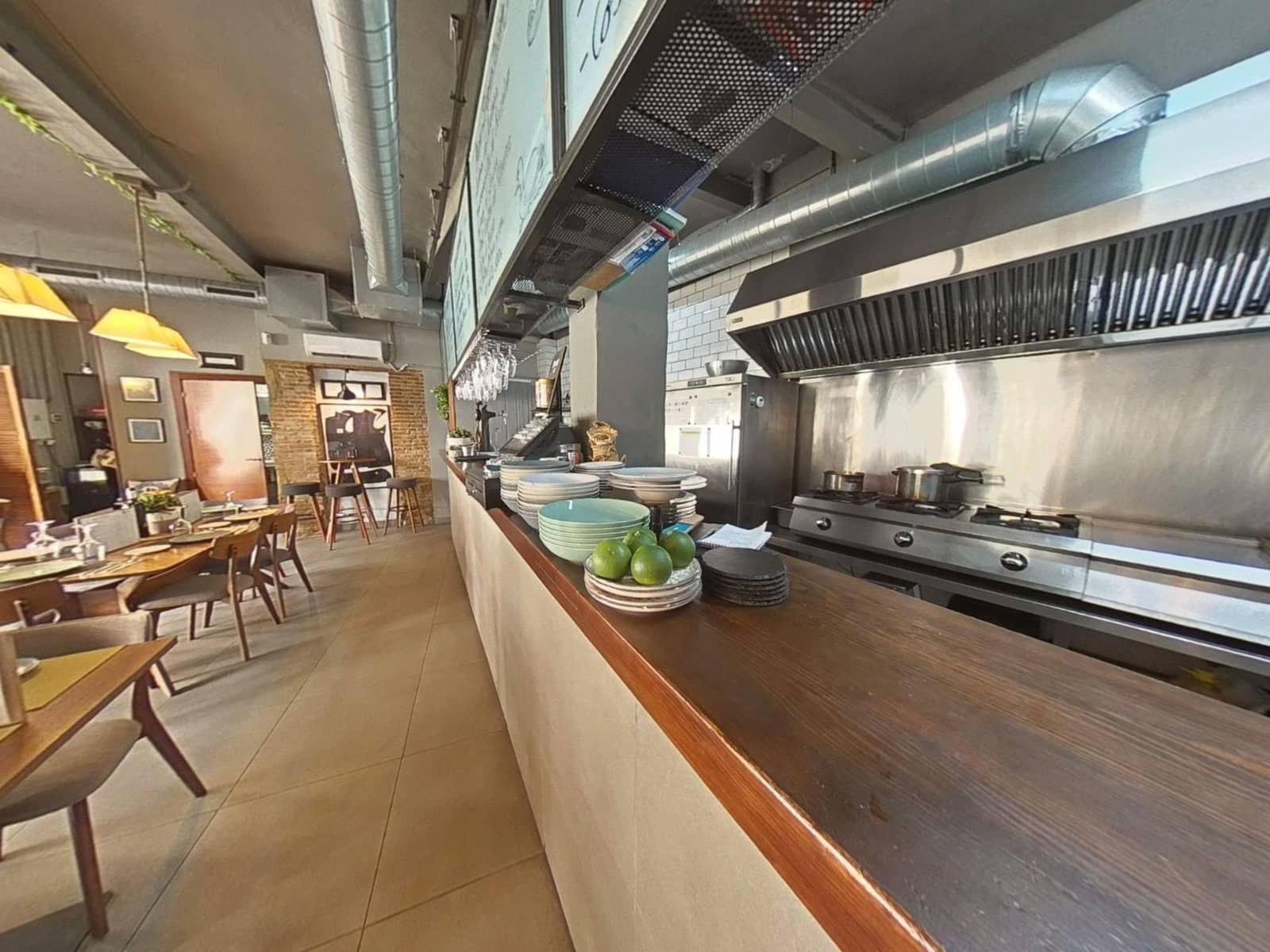 Bedrift til leie i Cordoba by - € 800 (Ref: 9568750)