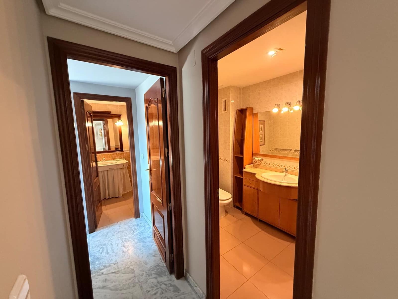 4 camera da letto Appartamento in vendita in Cordova citta con piscina garage - 419.000 € (Rif: 9576714)