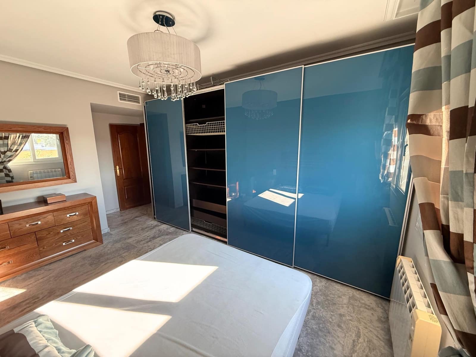 4 camera da letto Appartamento in vendita in Cordova citta con piscina garage - 419.000 € (Rif: 9576714)