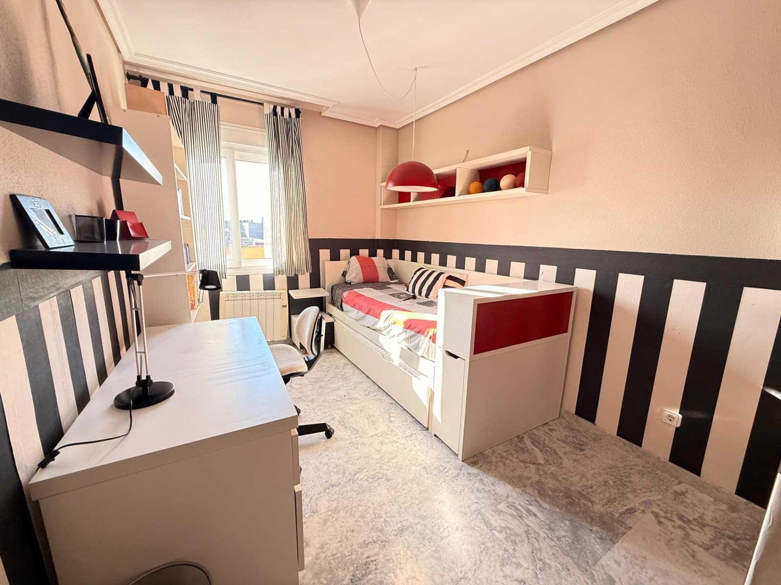 4 camera da letto Appartamento in vendita in Cordova citta con piscina garage - 419.000 € (Rif: 9576714)