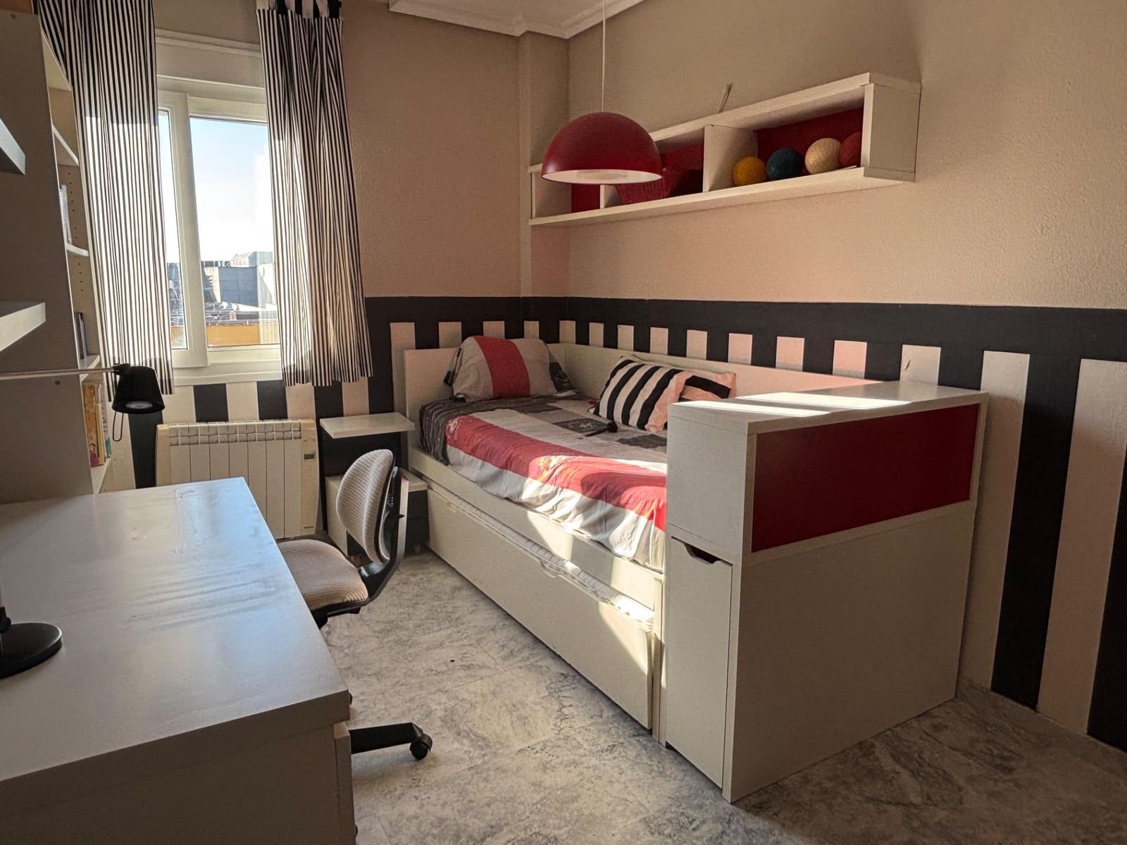 4 camera da letto Appartamento in vendita in Cordova citta con piscina garage - 419.000 € (Rif: 9576714)