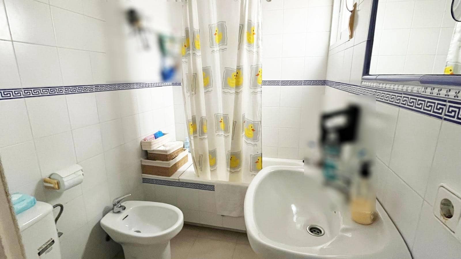 3 bedroom Flat for sale in Cordoba city - € 199,500 (Ref: 9578778)