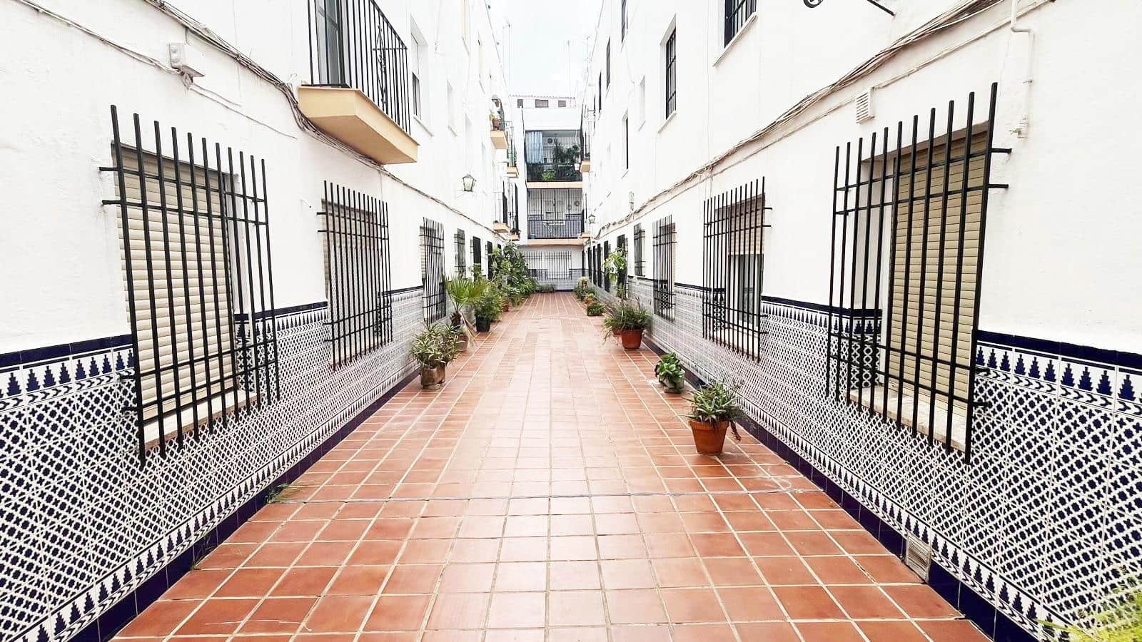 3 bedroom Flat for sale in Cordoba city - € 199,500 (Ref: 9578778)