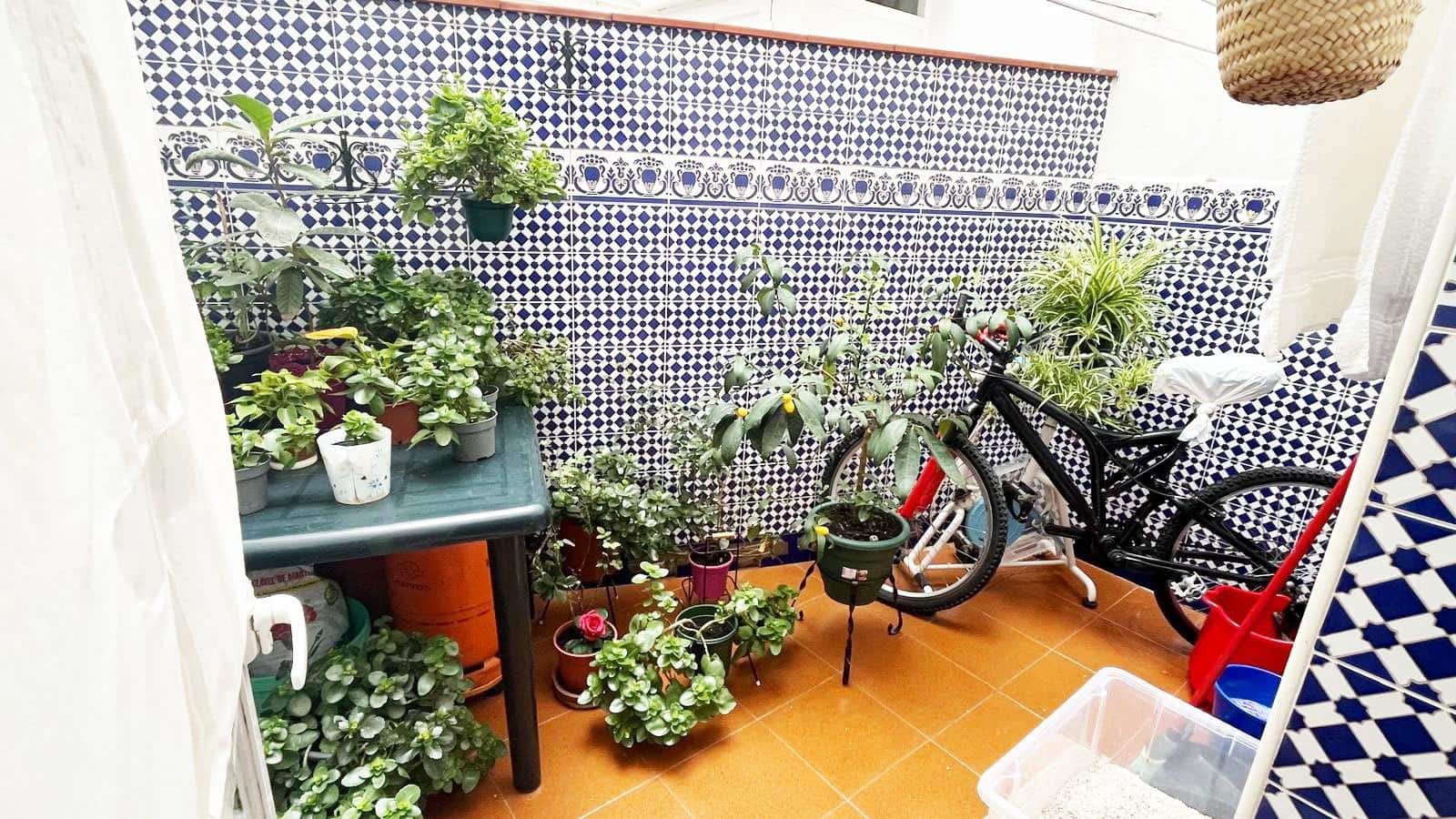 3 bedroom Flat for sale in Cordoba city - € 199,500 (Ref: 9578778)