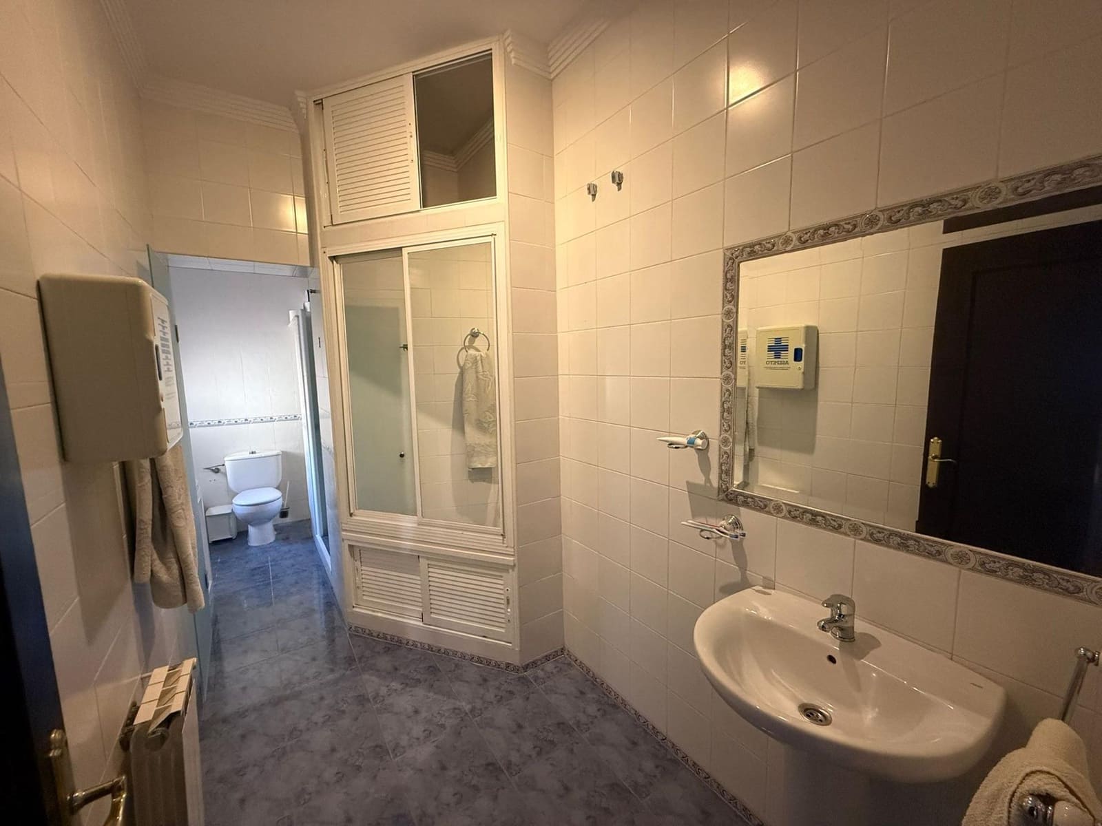 4 sypialnia Willa na sprzedaż w Ecija z basenem garażem - 255 000 € (Ref: 9596249)