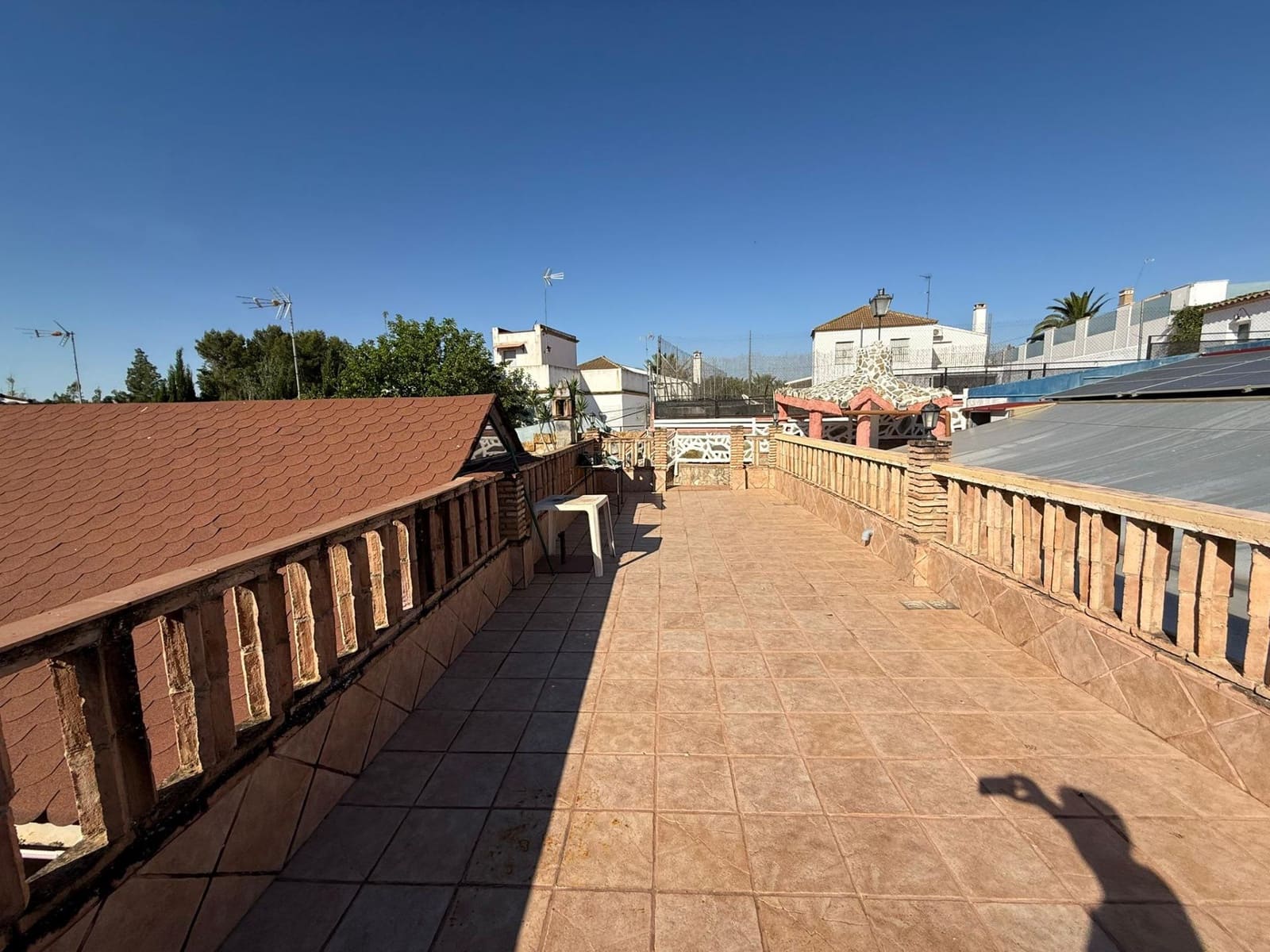 4 sypialnia Willa na sprzedaż w Ecija z basenem garażem - 255 000 € (Ref: 9596249)