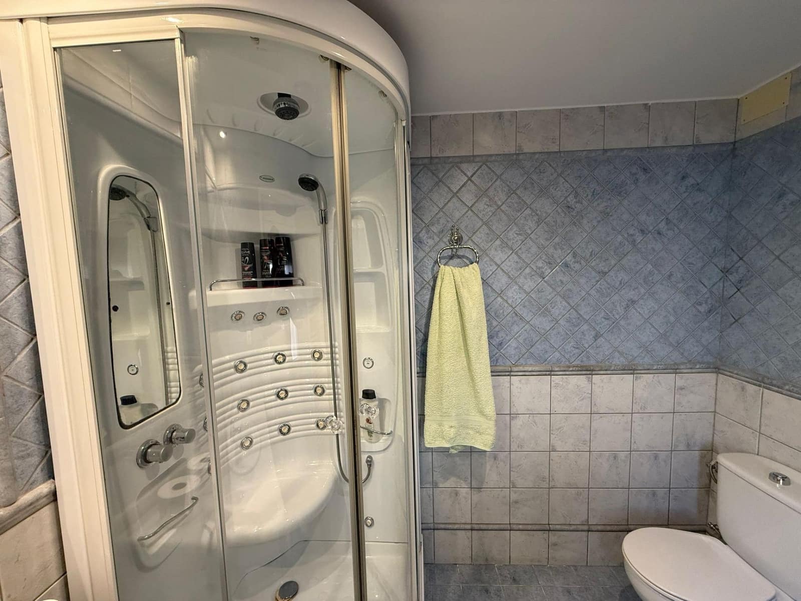 4 sypialnia Willa na sprzedaż w Ecija z basenem garażem - 255 000 € (Ref: 9596249)