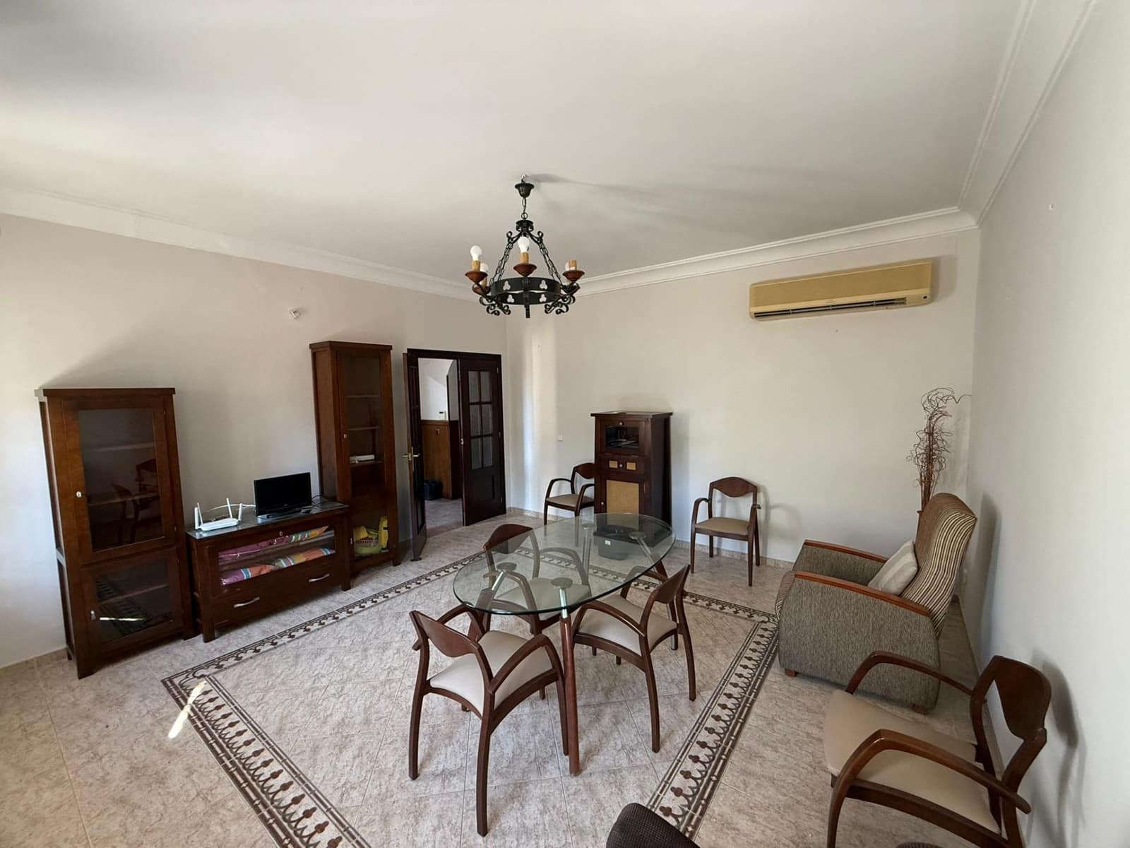 4 sypialnia Willa na sprzedaż w Ecija z basenem garażem - 255 000 € (Ref: 9596249)