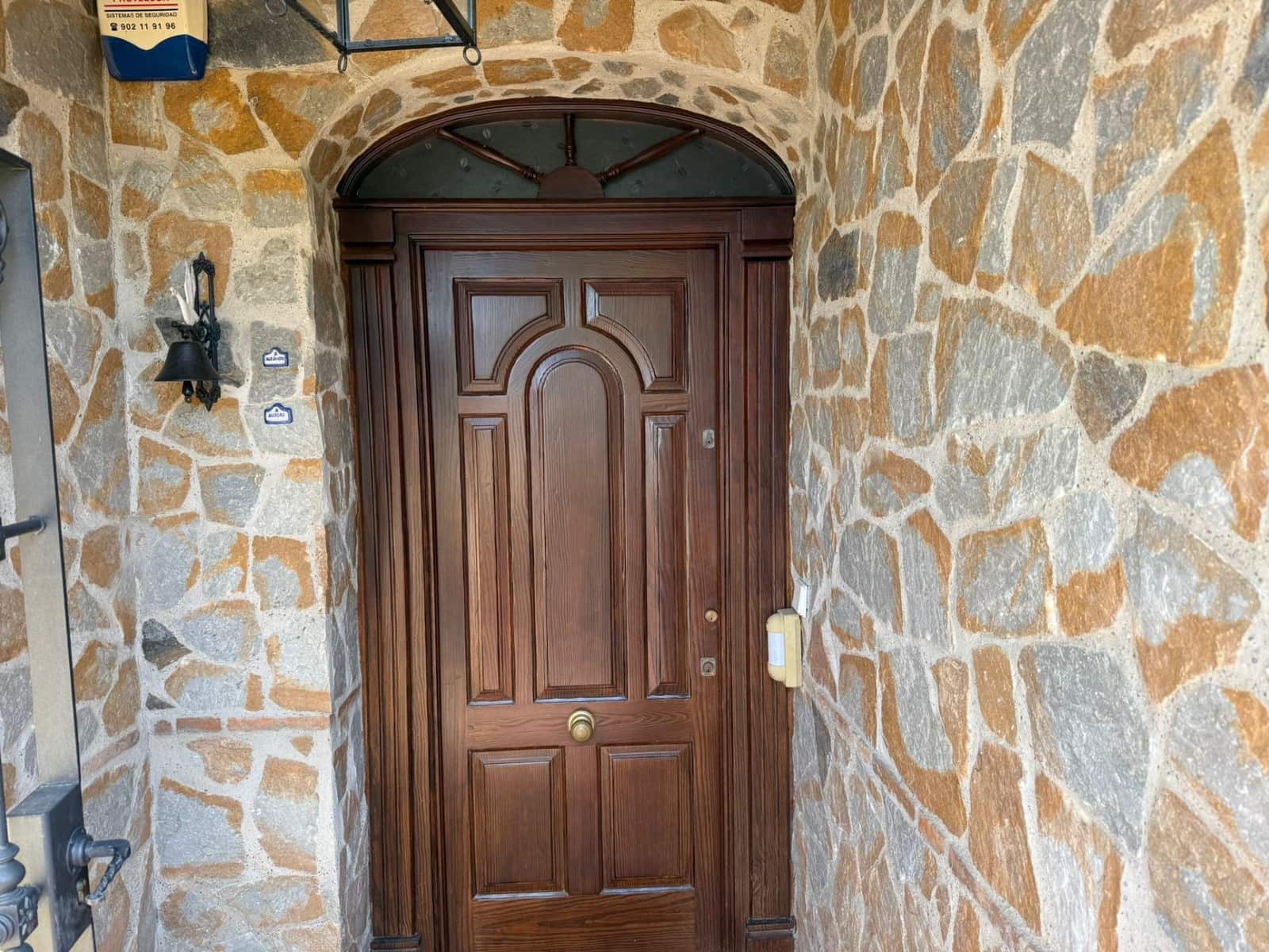 4 sypialnia Willa na sprzedaż w Ecija z basenem garażem - 255 000 € (Ref: 9596249)