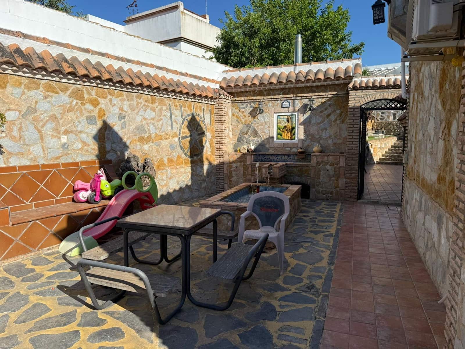 4 sypialnia Willa na sprzedaż w Ecija z basenem garażem - 255 000 € (Ref: 9596249)