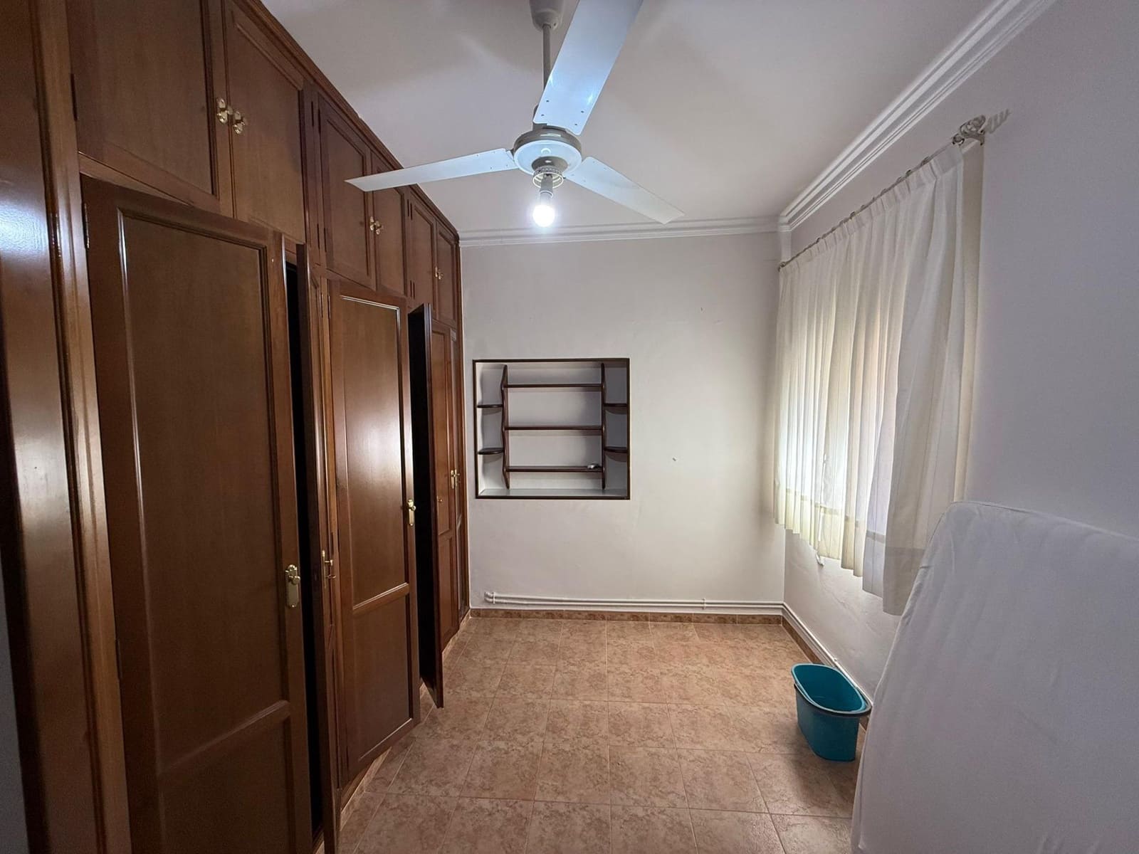 4 sypialnia Willa na sprzedaż w Ecija z basenem garażem - 255 000 € (Ref: 9596249)