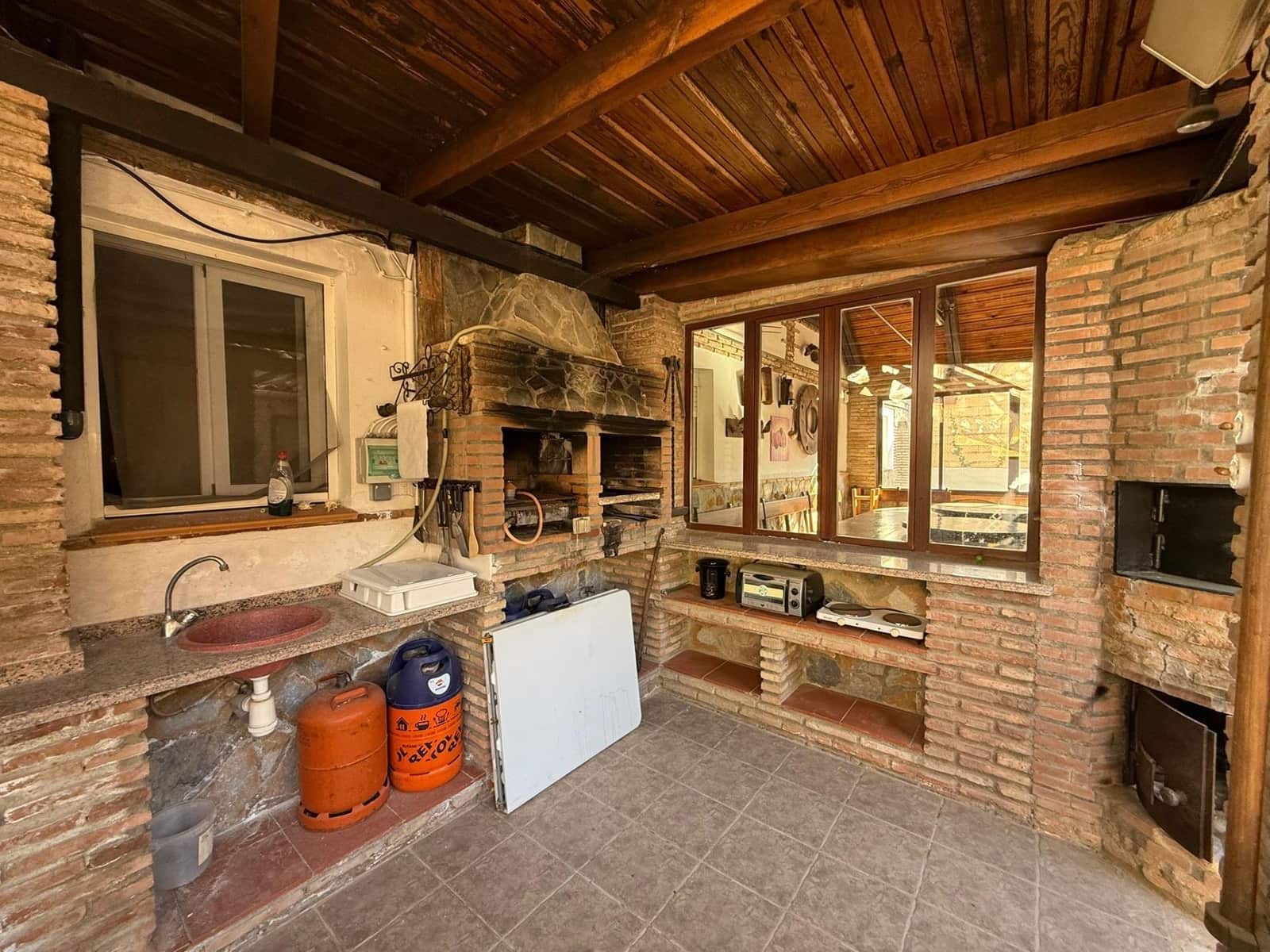 4 sypialnia Willa na sprzedaż w Ecija z basenem garażem - 255 000 € (Ref: 9596249)