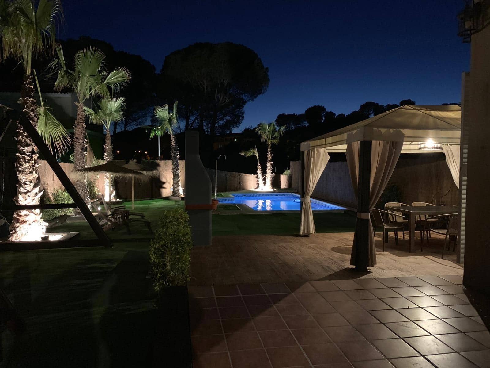 3 bedroom Villa for sale in Cordoba city with pool - € 239,000 (Ref: 9596250)