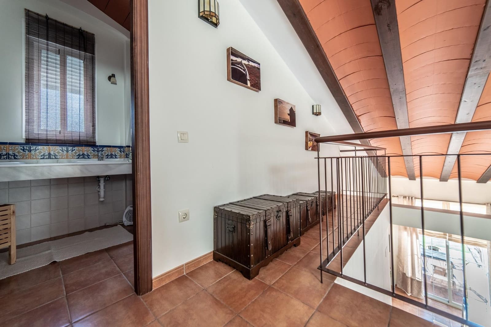 3 bedroom Villa for sale in Cordoba city with pool - € 239,000 (Ref: 9596250)