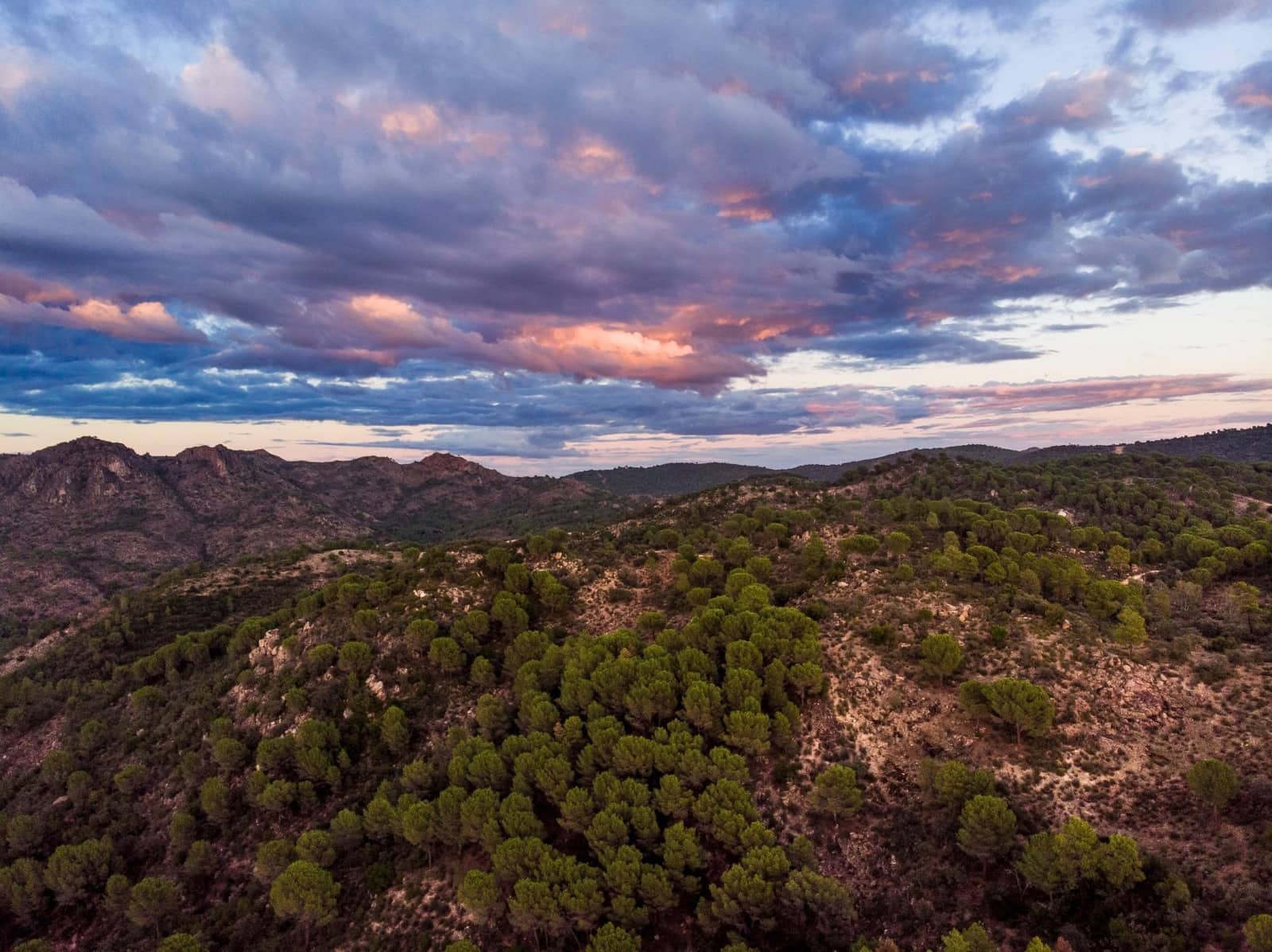 3 bedroom Villa for sale in Cordoba city with pool - € 239,000 (Ref: 9596250)