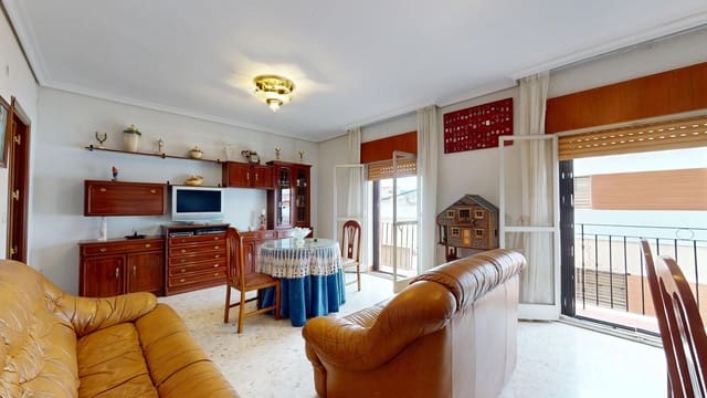 8 slaapkamer Rijtjeshuis te koop in Córdoba stad met garage - € 485.000 (Ref: 9599624)