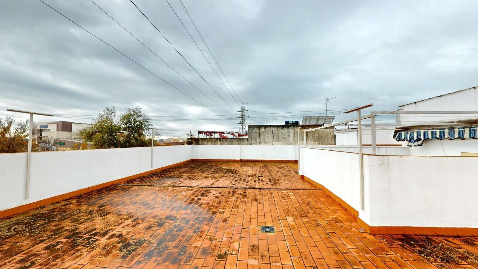 8 slaapkamer Rijtjeshuis te koop in Cordoba stad met garage - € 485.000 (Ref: 9599624)