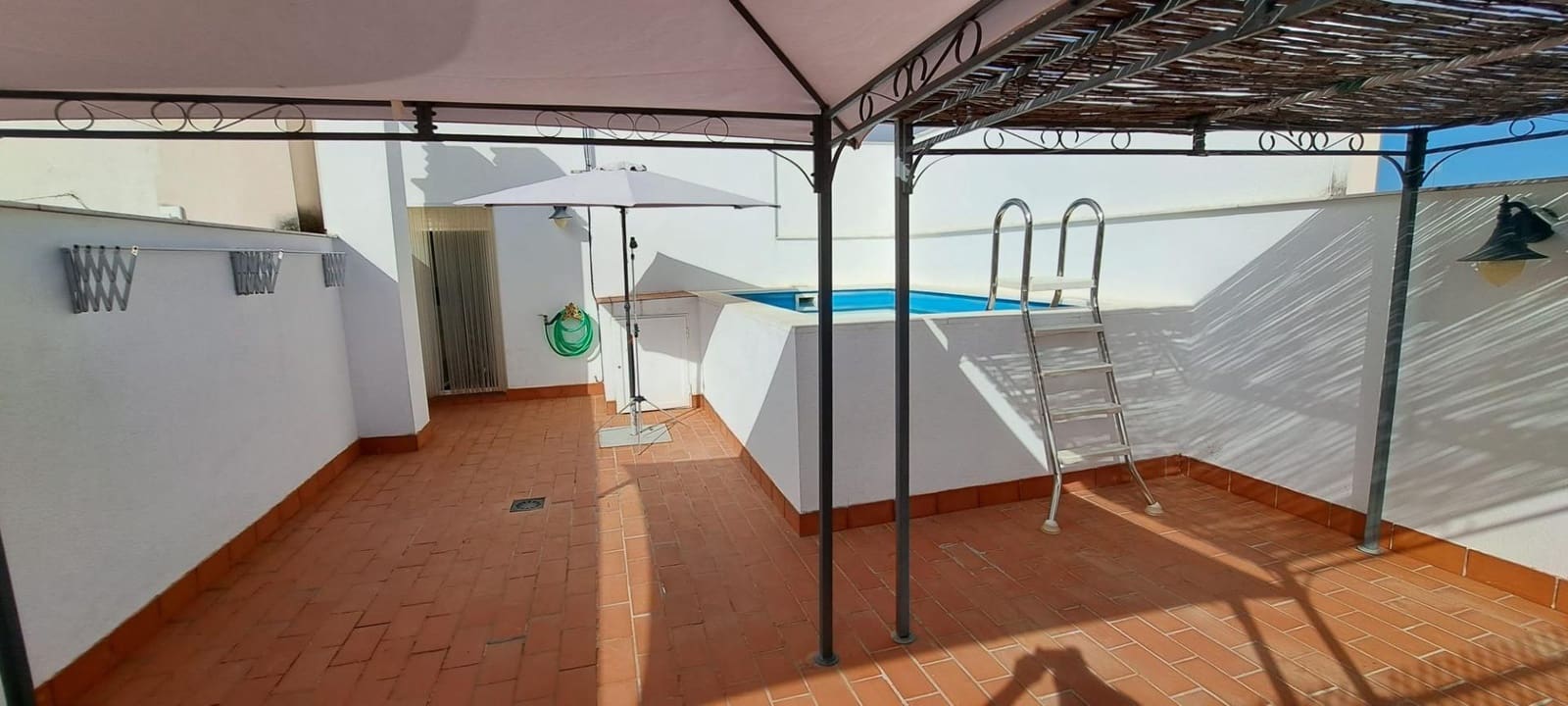 3 makuuhuone Huoneisto myytävänä paikassa Villafranca de Cordoba mukana uima-altaan - 140 000 € (Ref: 9605066)