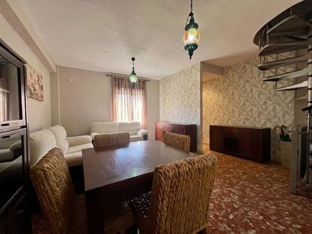 3 makuuhuone Huoneisto myytävänä paikassa Villafranca de Córdoba mukana uima-altaan - 140 000 € (Ref: 9605066)
